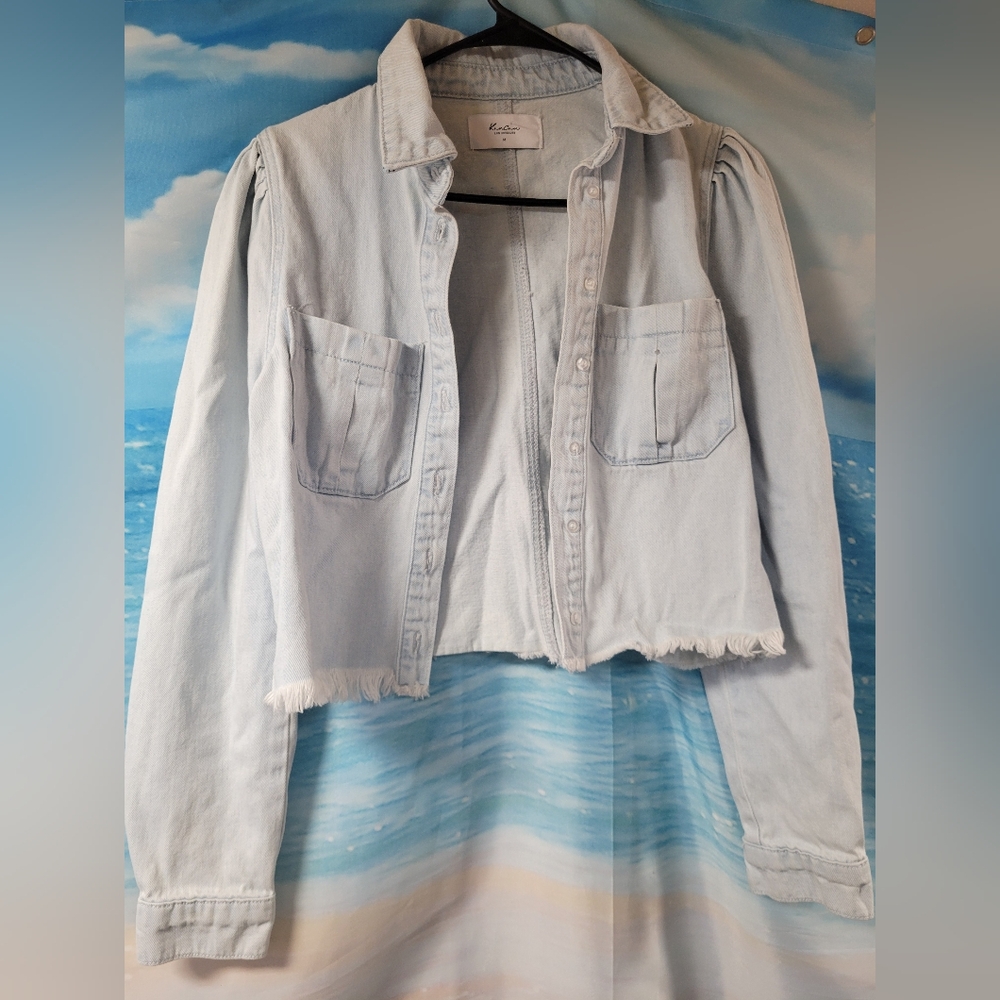 Kancan Cut Off Light Blue Denim Shirt/Jacket‎ Shacket Button Down Size Medium